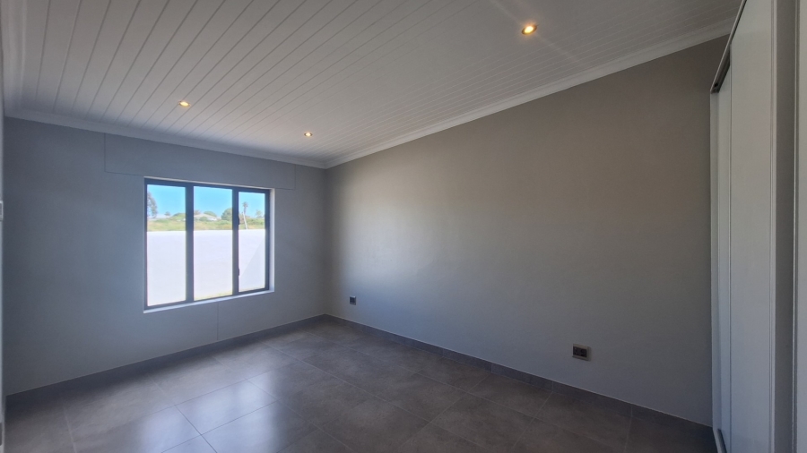 2 Bedroom Property for Sale in Laaiplek Western Cape